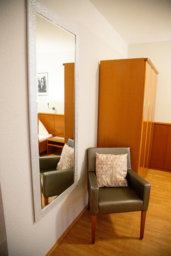 Kleines Hotel Westhus Dörpen Exteriör bild