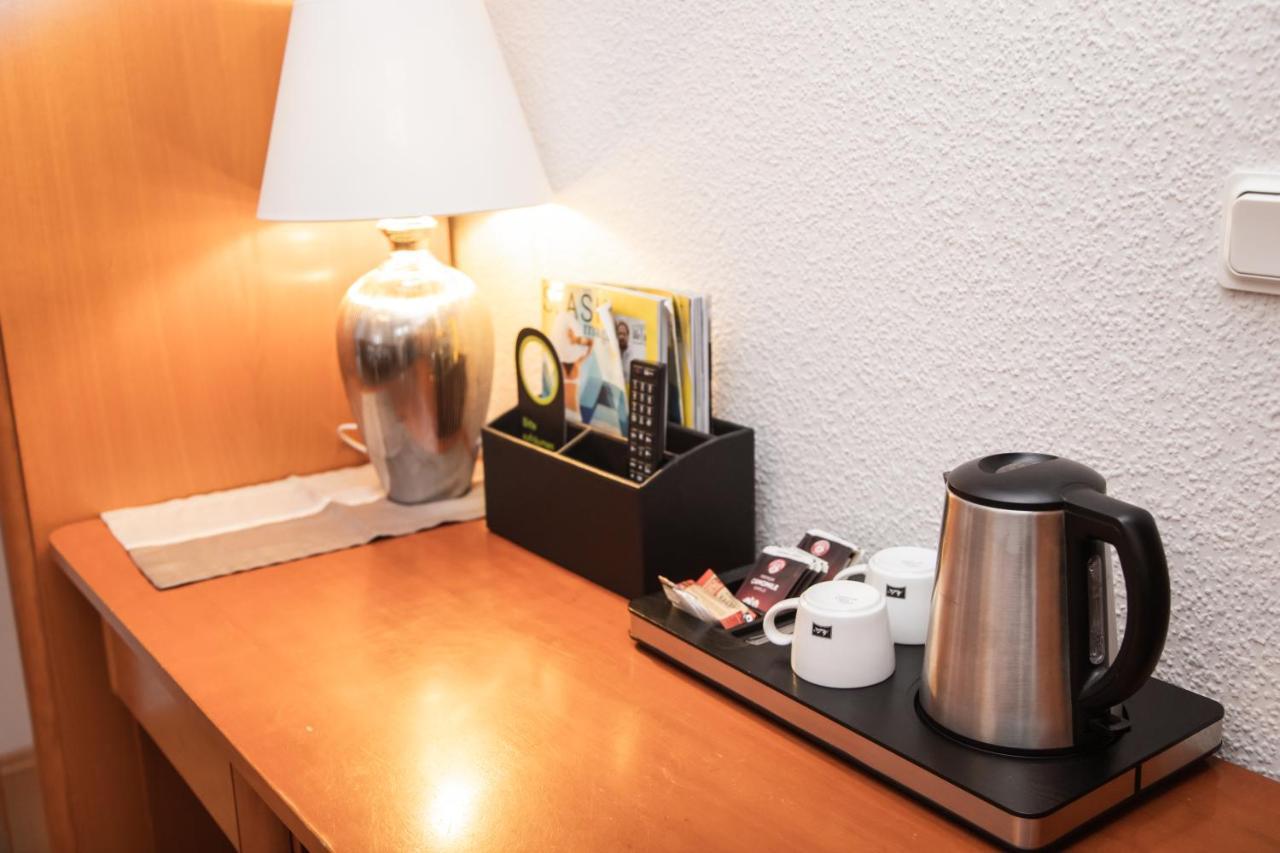 Kleines Hotel Westhus Dörpen Exteriör bild