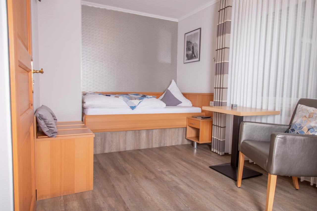 Kleines Hotel Westhus Dörpen Exteriör bild